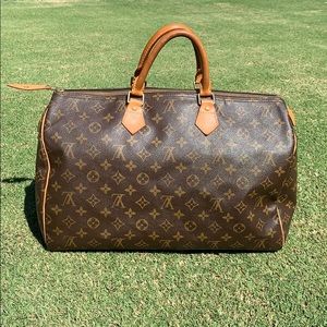 Louis Vuitton Speedy 40 Bag
